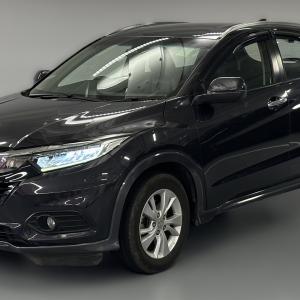 Хонда Везел после замены тормозных колодок в автотехцентре