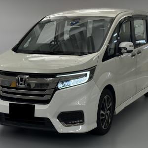 Хонда Stepwgn после замены амортизаторов в автотехцентре
