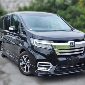 Хонда Stepwgn после замены тормозных дисков в автотехцентре