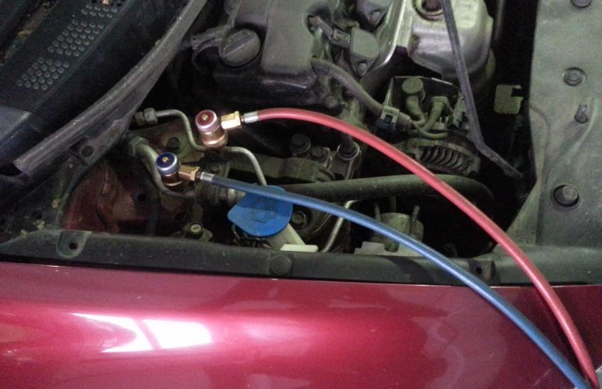 заправка кондиционера на Хонде