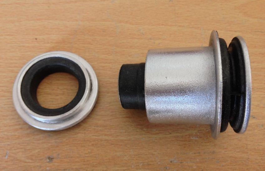 сайлентблок рычага подвески