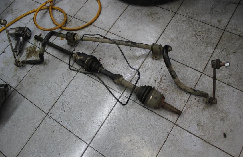 стабилизатор и привод на полу