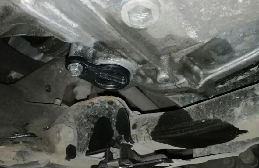 Пробка с фильтром РКПП Хонда