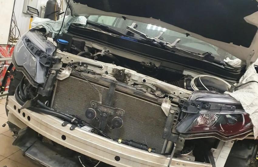 Замена радиатора кондиционера Хонда