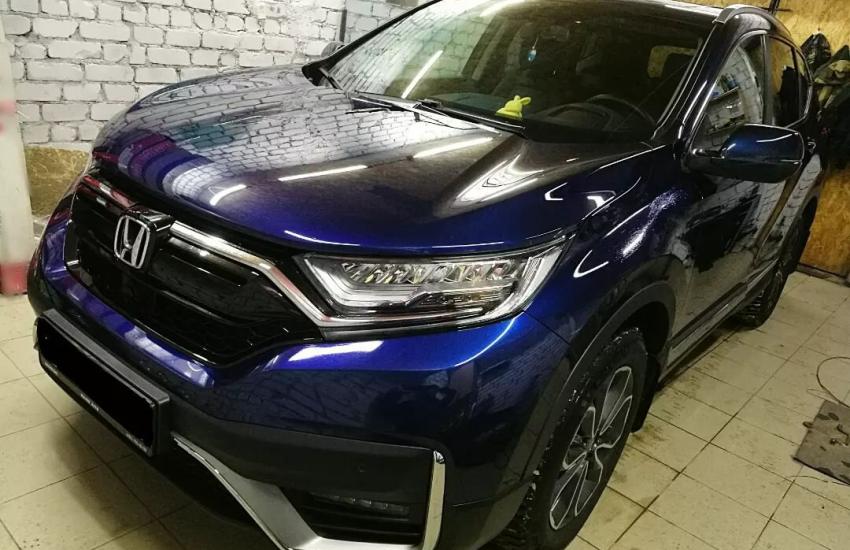 Хонда СРВ в автосервисе