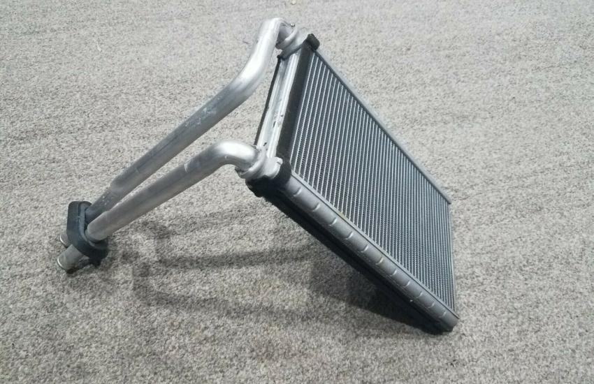 новый радиатор печки Хонда