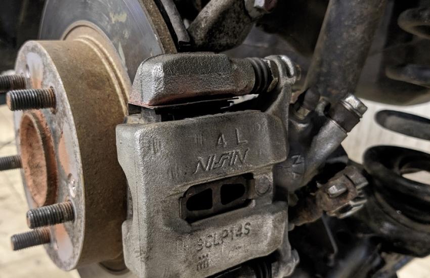 Замена суппорта Хонда