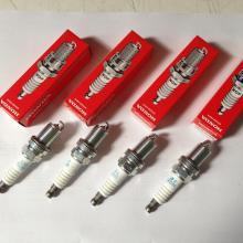 свечи зажигания 4 шт.