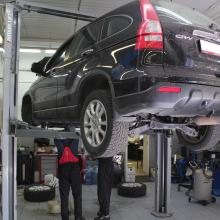 Хонда ЦРВ на подъемнкие