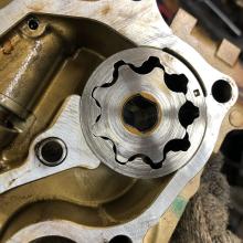 Изношенный маслонасос Хонда