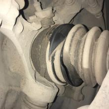 Неисправный пыльник ШРУС на Хонде