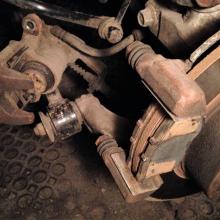 замена задних колодок