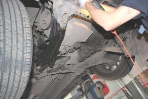 кроссовер Хонда снизу