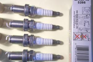 свеча зажигания 4 шт.