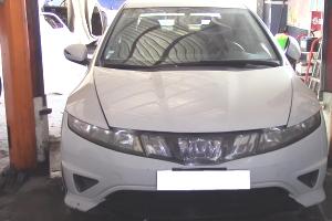 Хонда Цивик 5Д в автосервисе