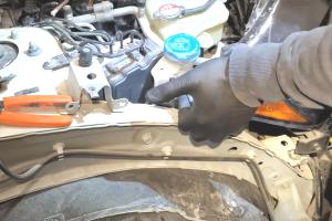 Замена фары Хонда СРВ 3