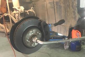 Демонтаж ступицы Хонда