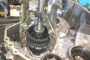 Разборка вариатора Хонда Фит