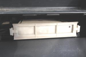 Замена салонного фильтра Хонда Джаз