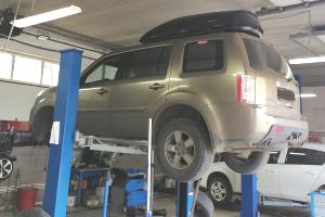 Замена тормозных шлангов Хонда Пилот