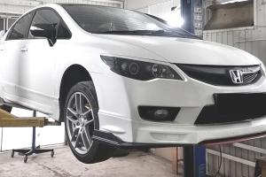 Хонда Цивик готовится к замене компрессора кондиционера