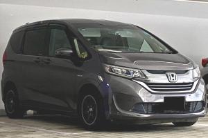 Хонда Фрид после замены втулок стабилизатора в автотехцентре