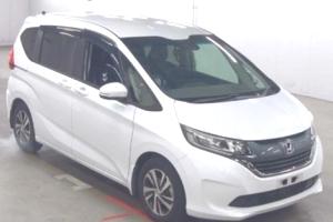 Хонда Фрид после замены воздушного фильтра в автотехцентре