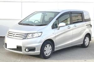 Хонда Фрид после замены амортизаторов в автотехцентре