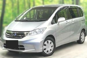 Хонда Фрид после замены компрессора кондиционера в автотехцентре