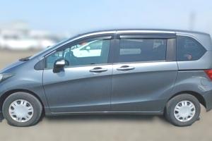 Хонда Фрид после замены ремня генератора в автотехцентре