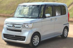 Хонда Н-Бокс после замены тормозной жидкости в автотехцентре