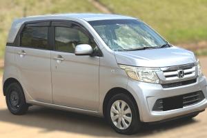 Хонда N-WGN после замены амортизаторов в автотехцентре